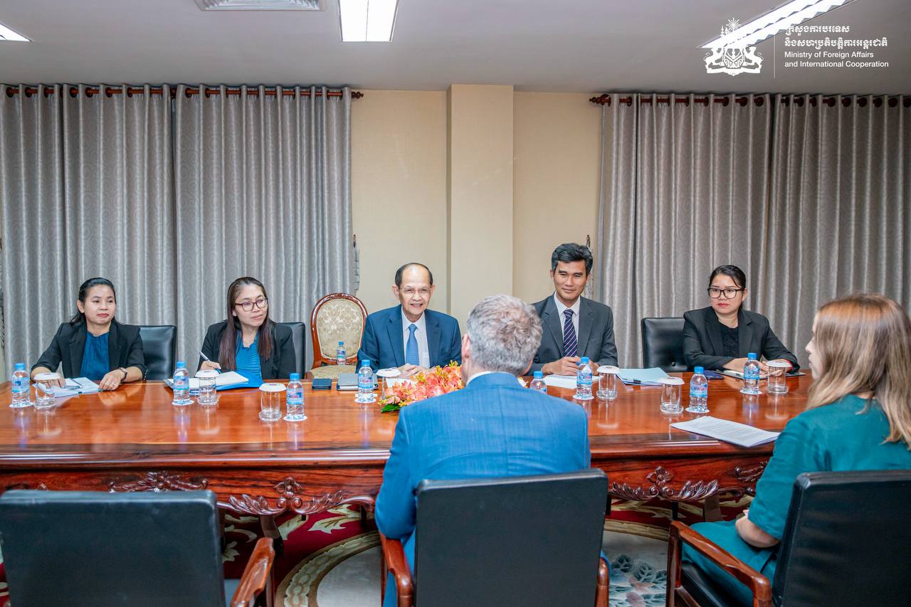 His Excellency Kan Pharidh receives His Excellency Christian DesRoches, Ambassador of Canada to Cambodia
