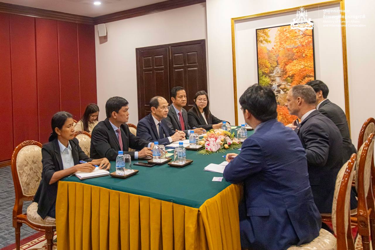 His Excellency KAN Pharidh have a meeting with representatives from the Embassies of the United States, the Republic of Korea, and Japan to Cambodia